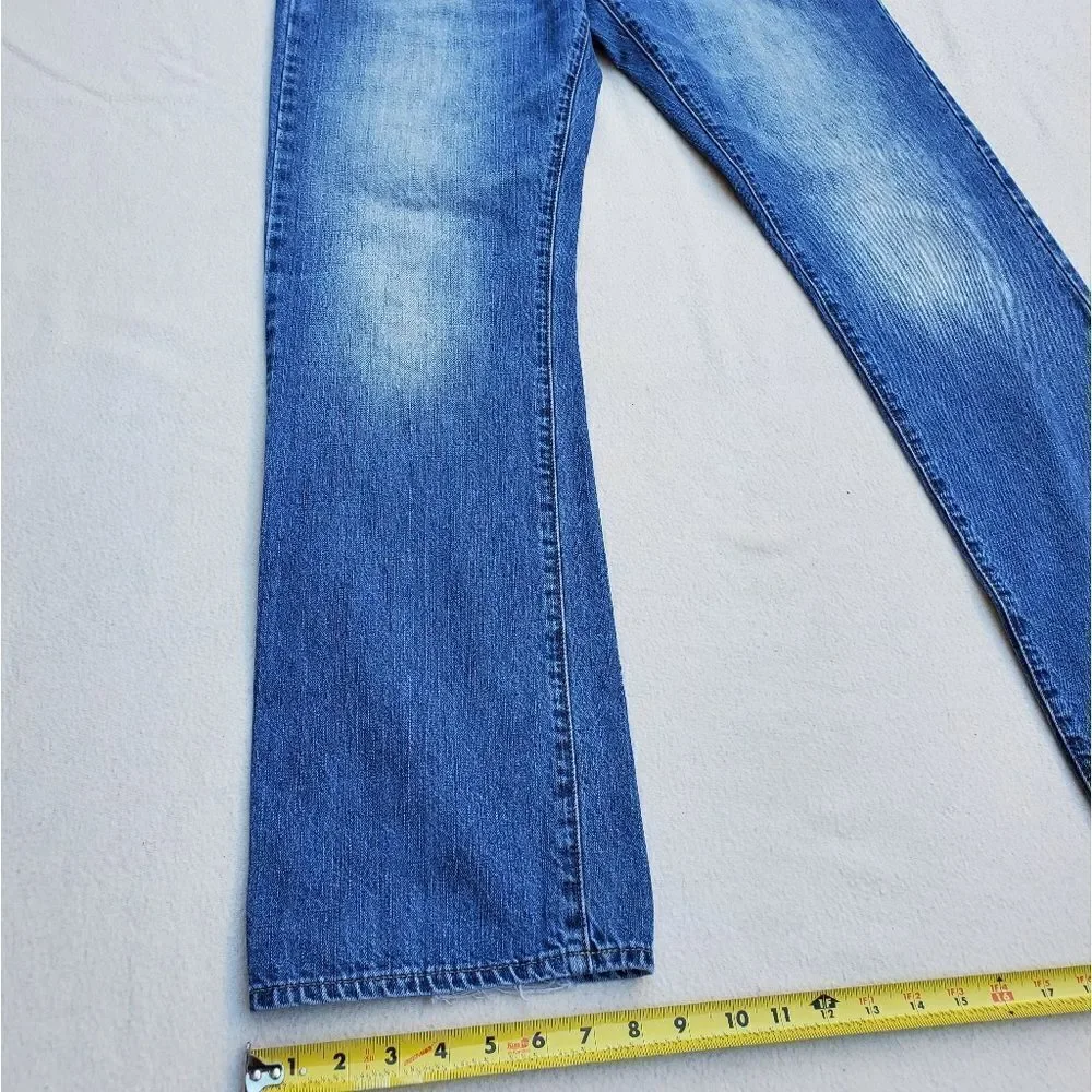 American Eagle Outfitters Original Straight Medium Wash Jeans 34W x 34L